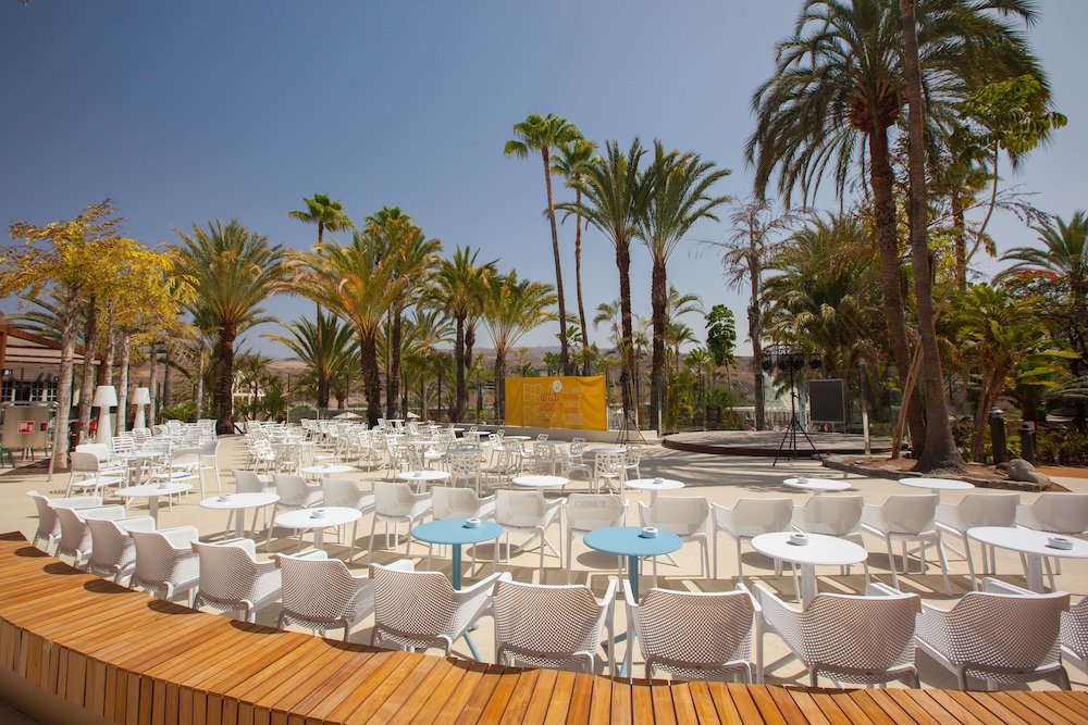 Abora Continental by Lopesan Hotels - All Inclusive — Restaurant & bars in Playa del Ingles, Canary Islands