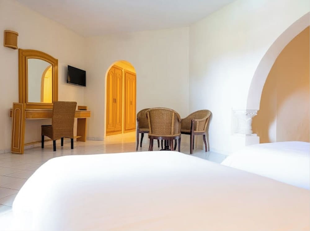 Hammamet Garden Resort and Spa — Hotel rooms in Hammamet, Nabeul