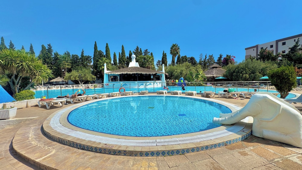 Hammamet Garden Resort and Spa — Swimming pool in Hammamet, Nabeul