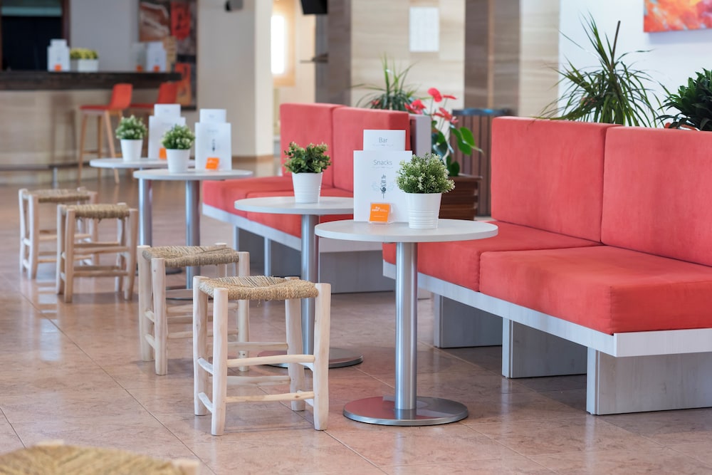 Hotel HSM Reina del Mar — Restaurant & bars in Playa de Palma, Balearic Islands