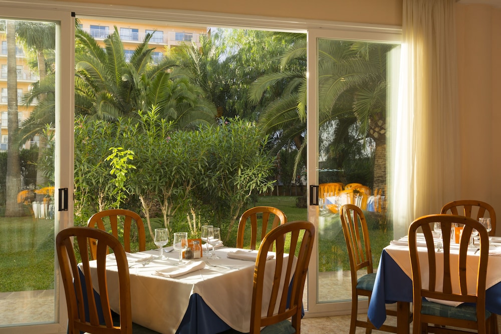 Hotel HSM Reina del Mar — Restaurant & bars in Playa de Palma, Balearic Islands