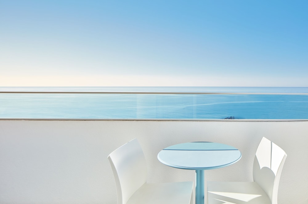 Dom Jose Beach Hotel — Hotel rooms in Quarteira, Faro