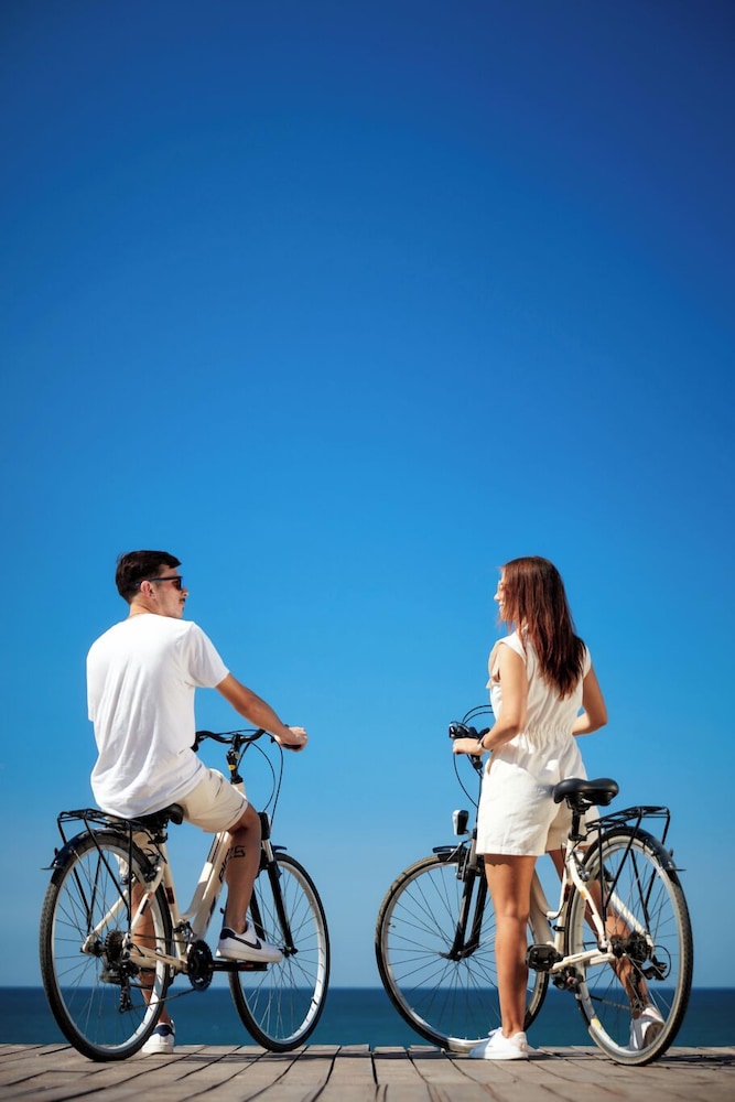 Dom Jose Beach Hotel — Sports & recreation in Quarteira, Faro