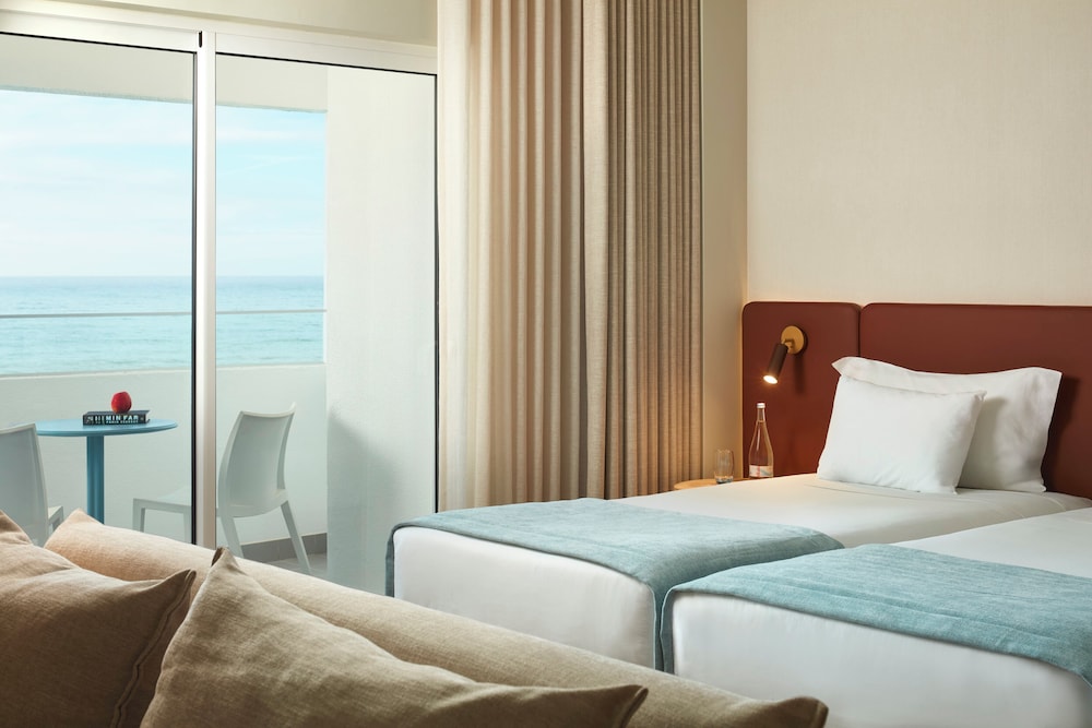 Dom Jose Beach Hotel — Hotel rooms in Quarteira, Faro