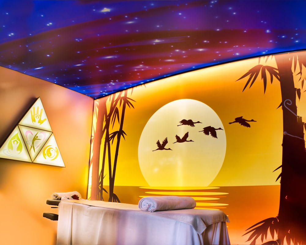Hotel Parque Tropical — Spa in Playa del Ingles, Canary Islands