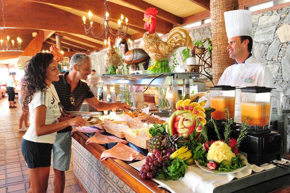 Hotel Parque Tropical — Restaurant & bars in Playa del Ingles, Canary Islands