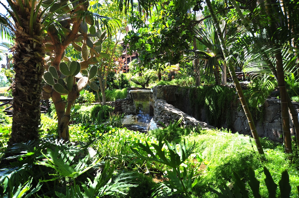 Hotel Parque Tropical — Attractions in the area in Playa del Ingles, Canary Islands