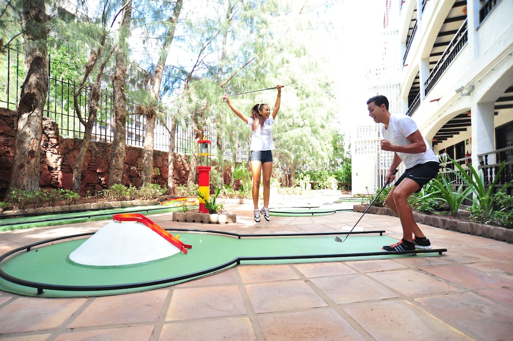 Hotel Parque Tropical — Sports & recreation in Playa del Ingles, Canary Islands