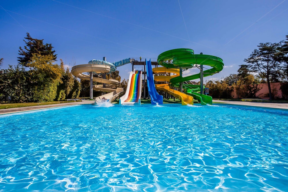 Amadil Ocean Club — Swimming pool in Agadir, Souss-Massa-Draa