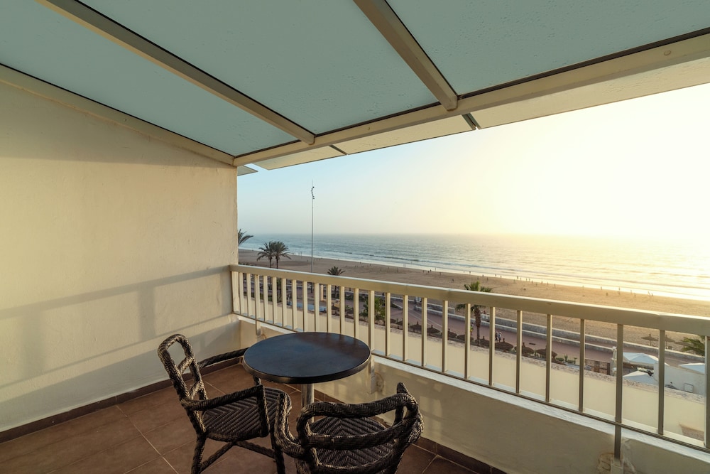Amadil Ocean Club — Beach in Agadir, Souss-Massa-Draa