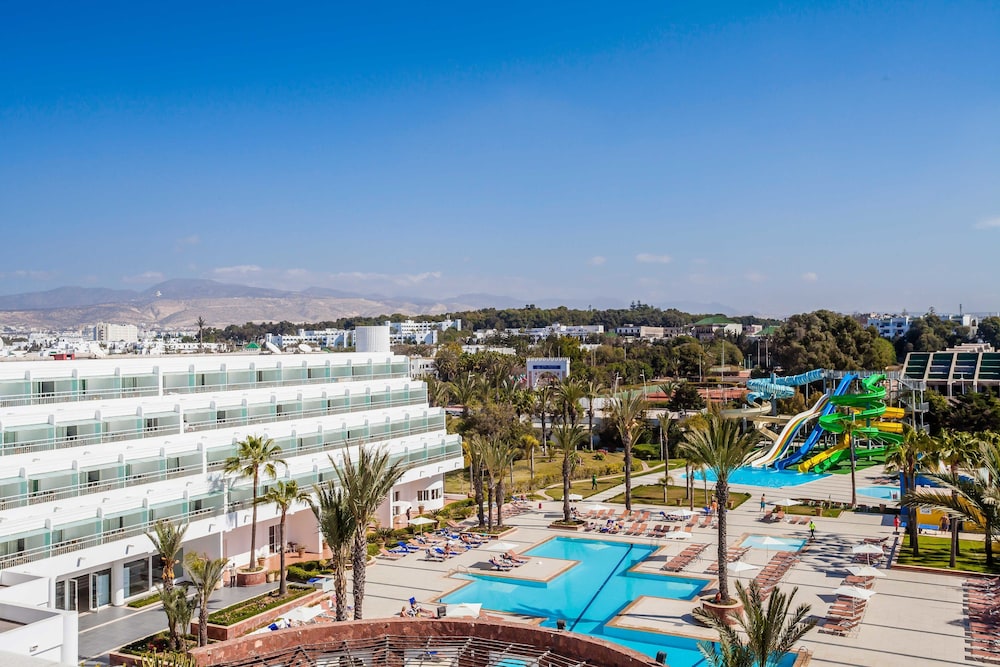 Amadil Ocean Club — Swimming pool in Agadir, Souss-Massa-Draa