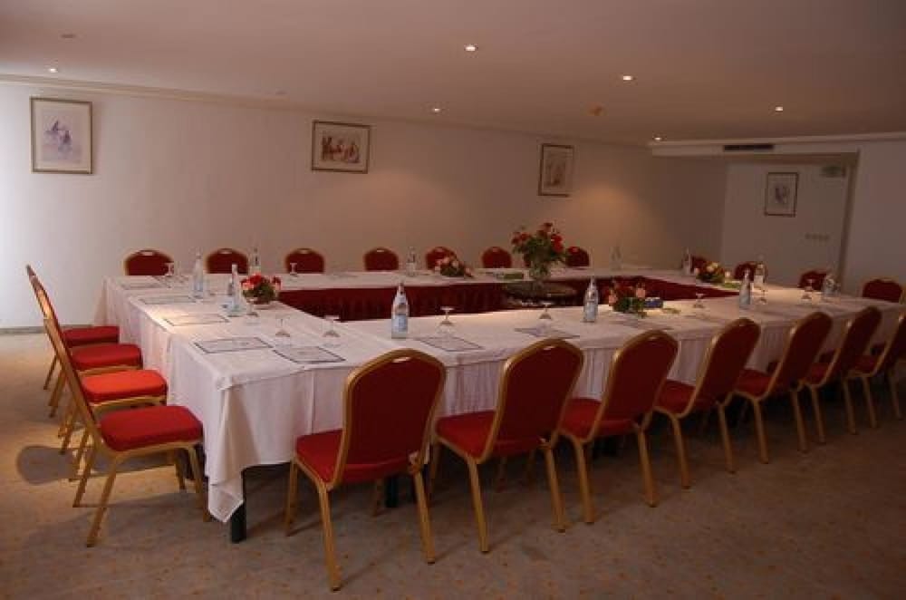Amir Palace — Hotel building in Skanes inc. Monastir, Monastir