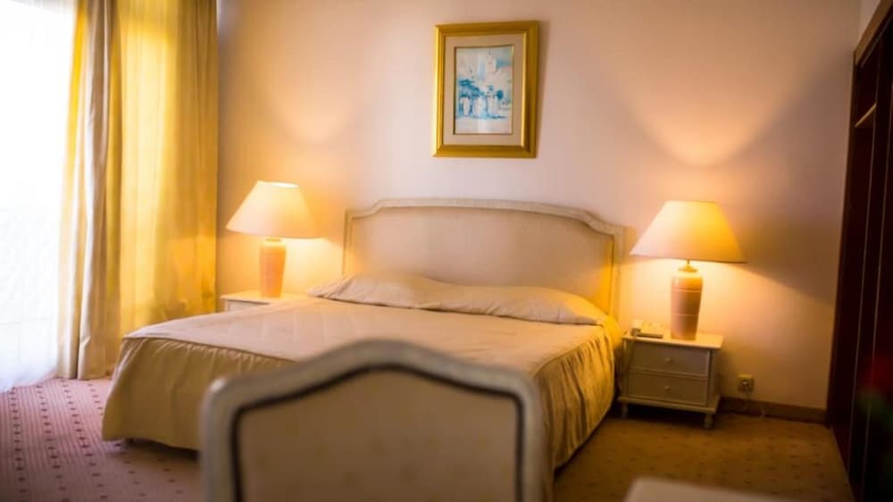 Amir Palace — Hotel rooms in Skanes inc. Monastir, Monastir