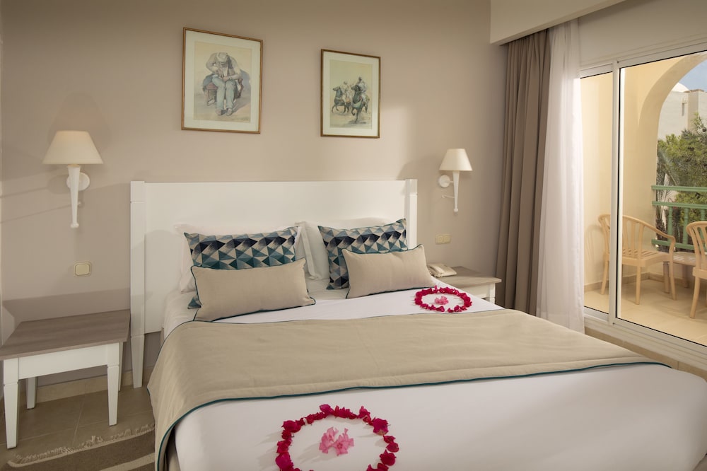 Yadis Djerba Thalasso & Golf — Hotel rooms in Aghir, Medenine