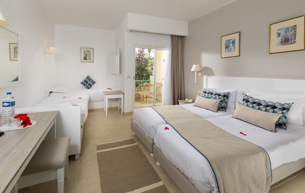 Yadis Djerba Thalasso & Golf — Hotel rooms in Aghir, Medenine