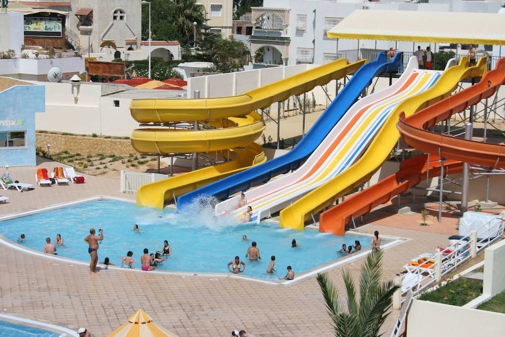 Omar Khayam Resort & Aqua Park — Swimming pool in Hammamet, Nabeul