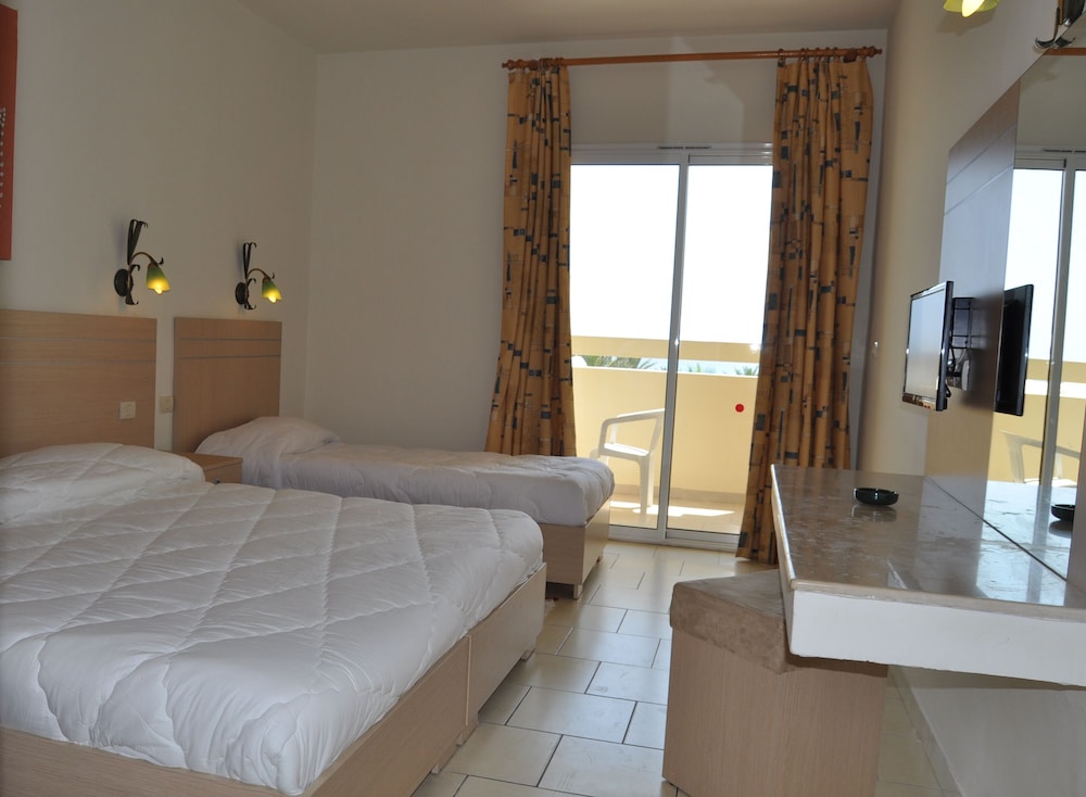 Omar Khayam Resort & Aqua Park — Hotel rooms in Hammamet, Nabeul