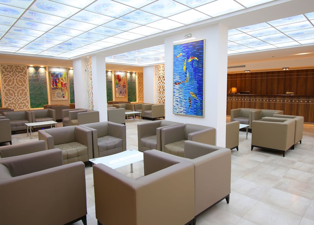 Omar Khayam Resort & Aqua Park — Hotel building in Hammamet, Nabeul
