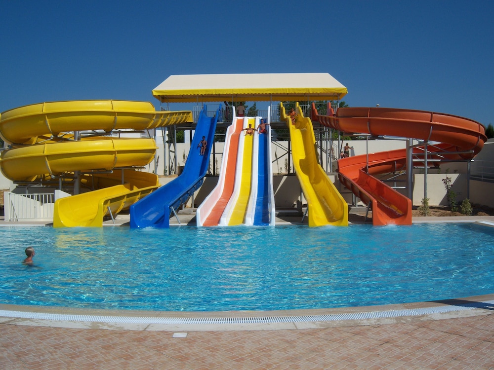 Omar Khayam Resort & Aqua Park — Swimming pool in Hammamet, Nabeul