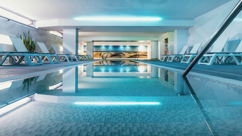 Bluesea Marieta — Swimming pool in Playa del Ingles, Canary Islands