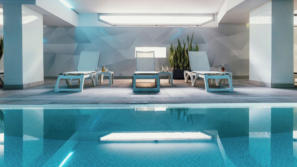 Bluesea Marieta — Swimming pool in Playa del Ingles, Canary Islands