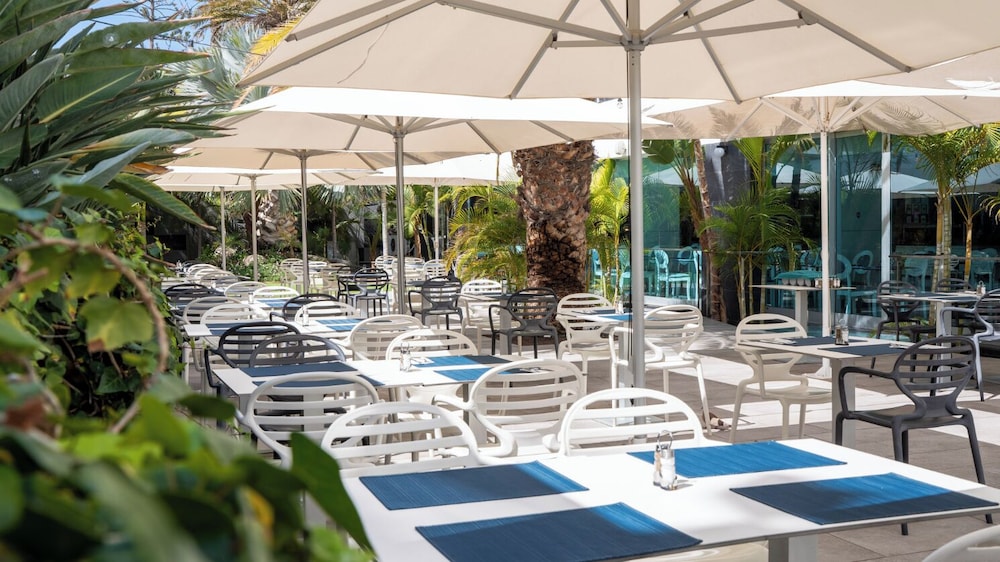 Bluesea Marieta — Restaurant & bars in Playa del Ingles, Canary Islands