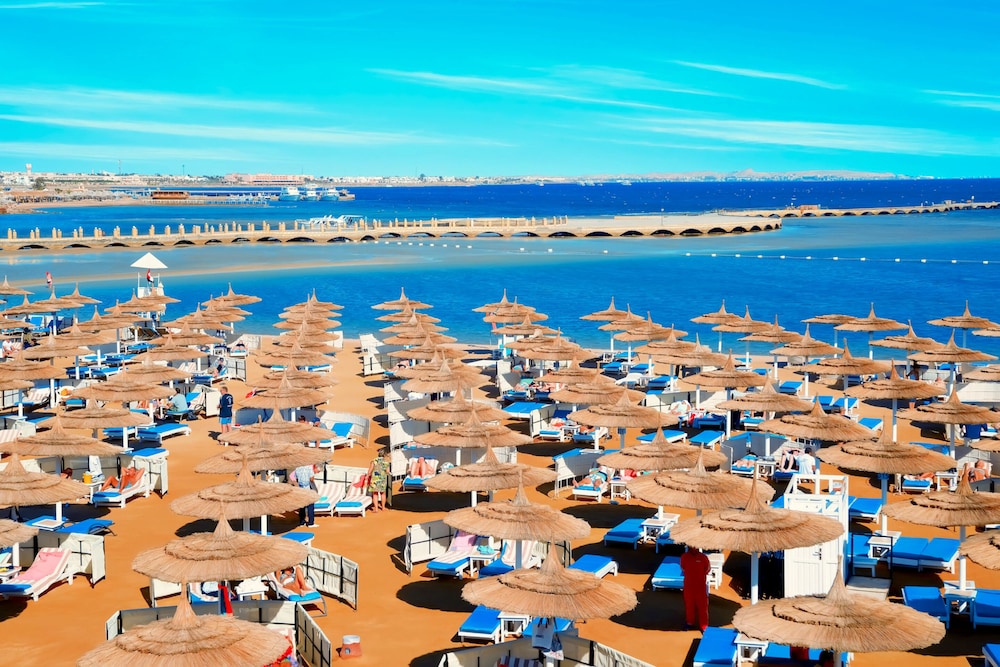 Pickalbatros Dana Beach Resort - Hurghada — Beach in Hurghada, Red Sea