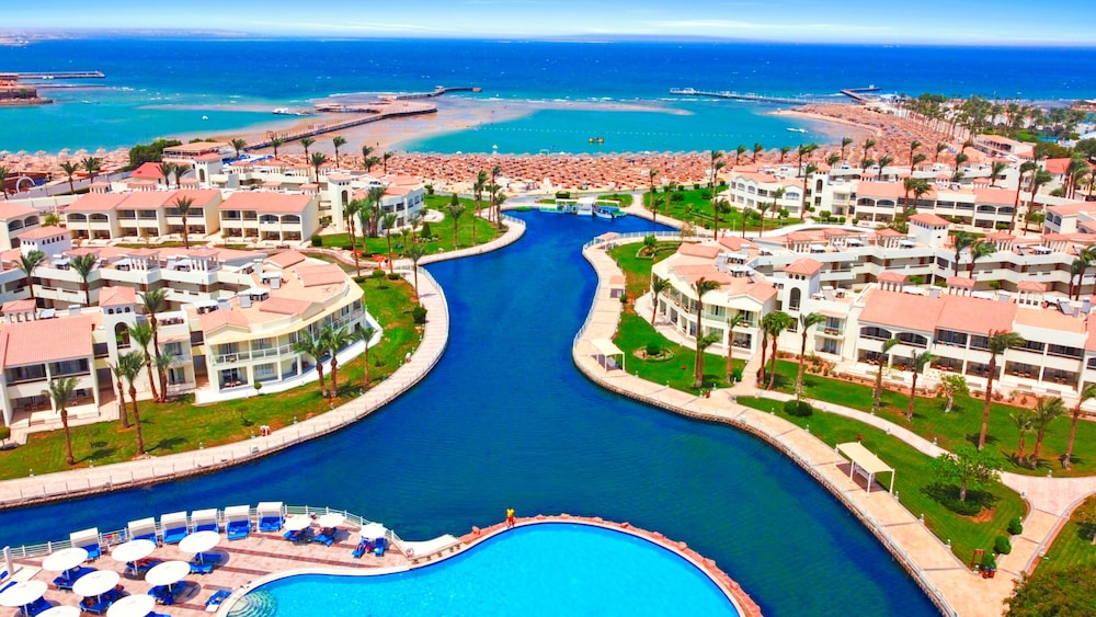 Pickalbatros Dana Beach Resort - Hurghada — Beach in Hurghada, Red Sea