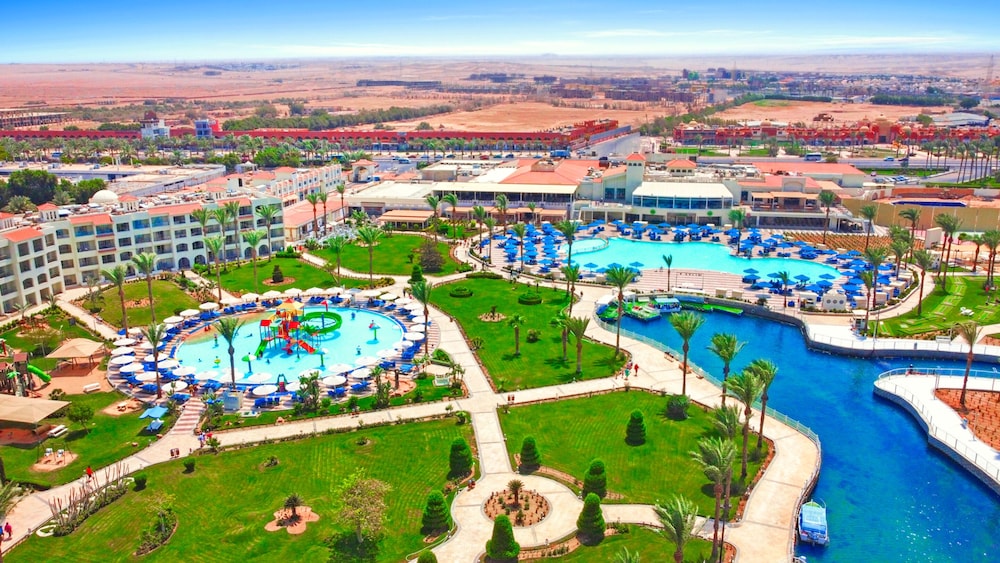 Pickalbatros Dana Beach Resort - Hurghada — Main photo in Hurghada, Red Sea