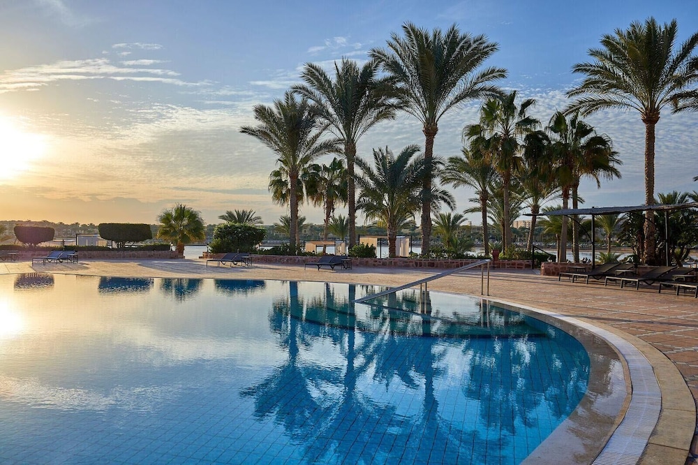 Steigenberger Coraya Beach - Adults Friendly 16 Years Plus — Swimming pool in El Quseir, Red Sea