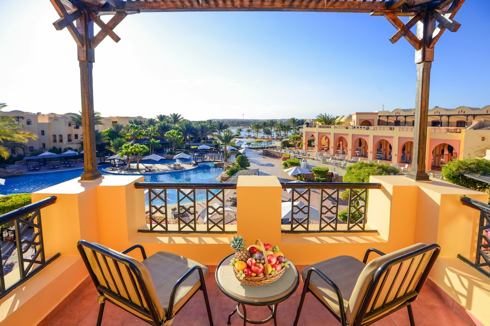 Steigenberger Coraya Beach - Adults Friendly 16 Years Plus — Swimming pool in El Quseir, Red Sea
