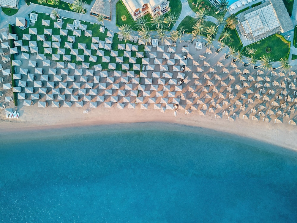 Iberotel Makadi Beach by JAZ - All inclusive — Beach in Makadi Bay, Red Sea