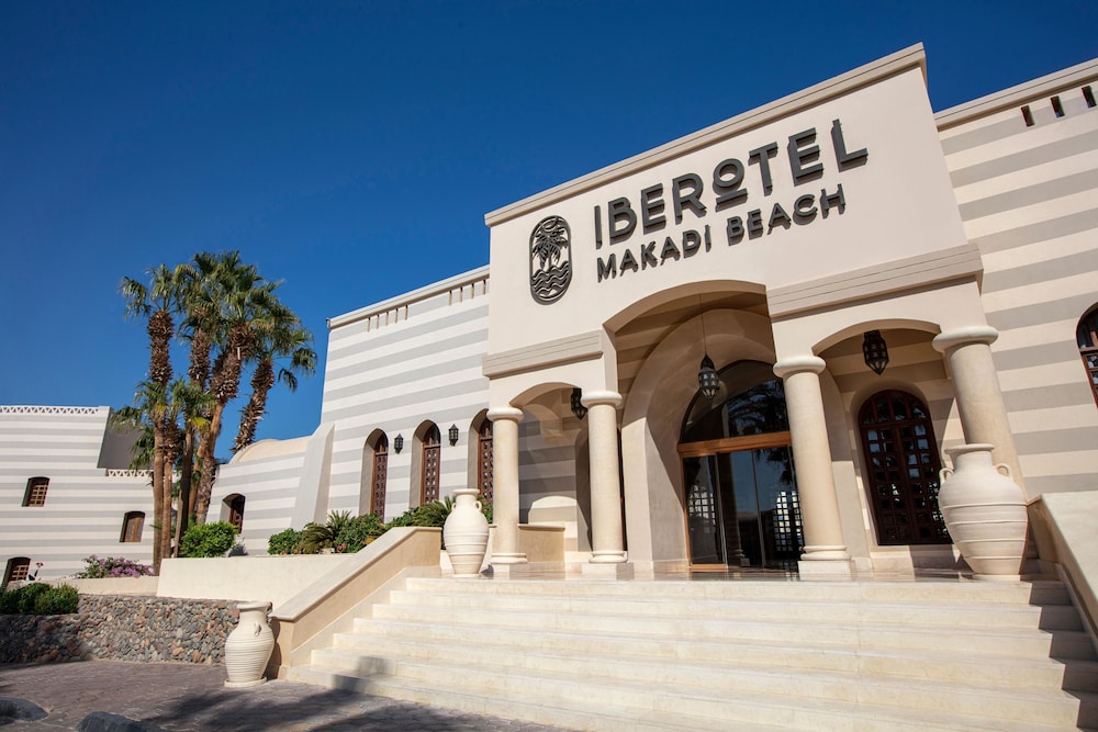 Iberotel Makadi Beach by JAZ - All inclusive — Hotel building in Makadi Bay, Red Sea