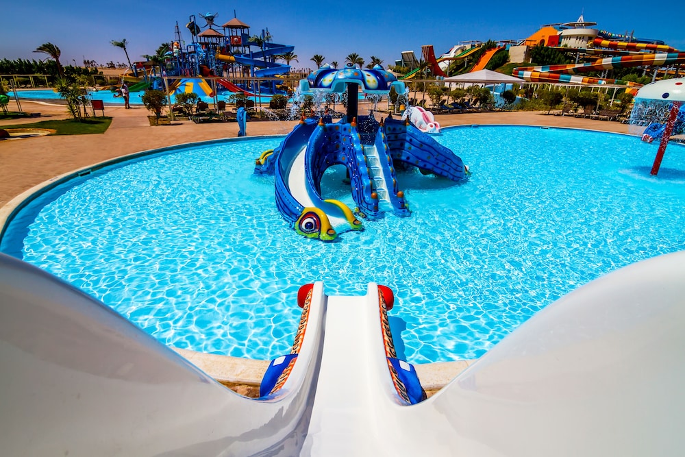 Iberotel Makadi Beach by JAZ - All inclusive — Swimming pool in Makadi Bay, Red Sea