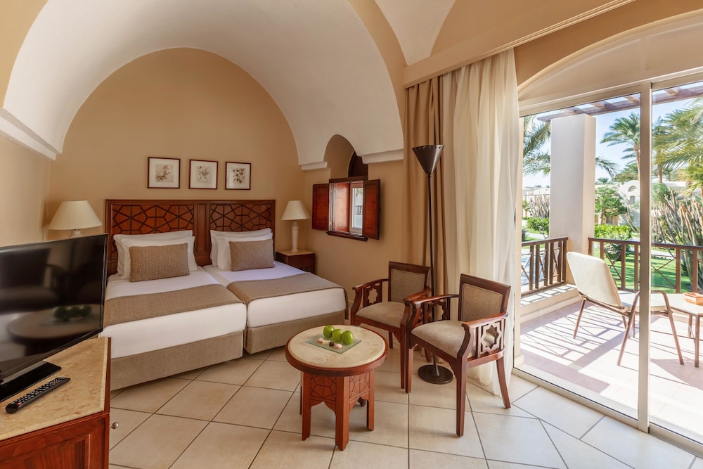Iberotel Makadi Beach by JAZ - All inclusive — Hotel rooms in Makadi Bay, Red Sea