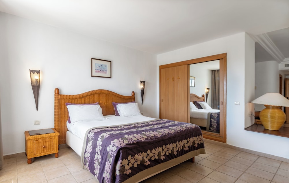 Djerba Resort — Hotel rooms in Midoun, Medenine