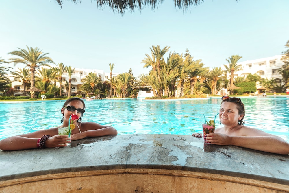 Djerba Resort — Swimming pool in Midoun, Medenine