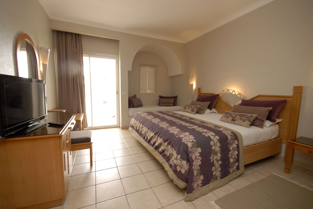 Djerba Resort — Hotel rooms in Midoun, Medenine