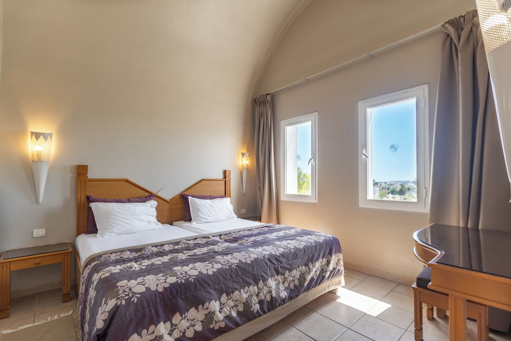 Djerba Resort — Hotel rooms in Midoun, Medenine