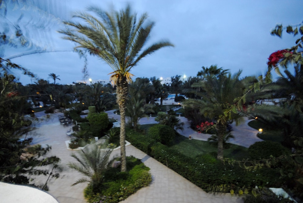 Djerba Resort — Swimming pool in Midoun, Medenine