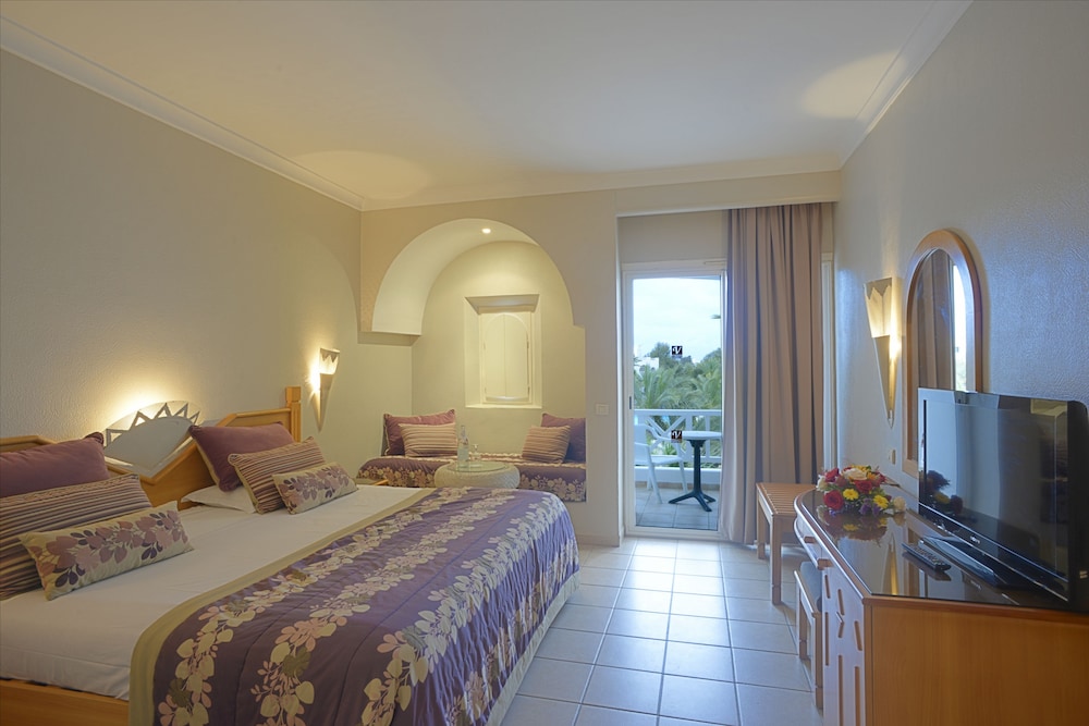 Djerba Resort — Hotel rooms in Midoun, Medenine