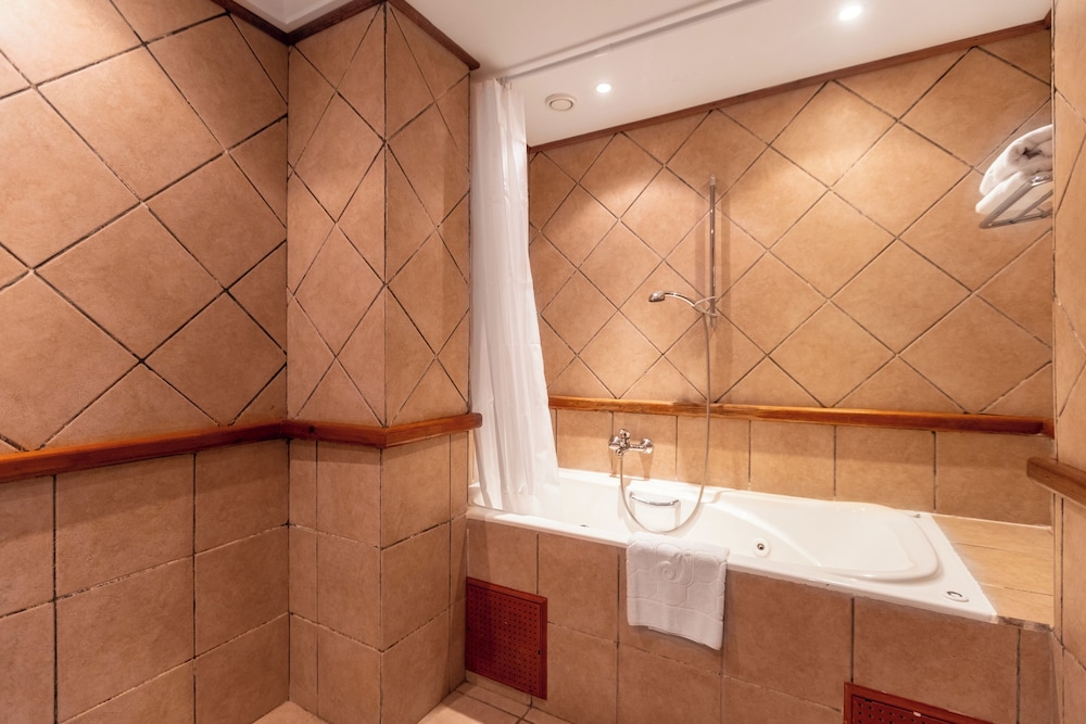 Djerba Resort — Hotel rooms in Midoun, Medenine