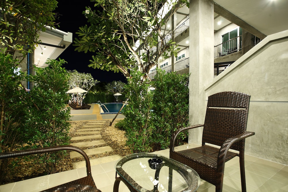The Malika — Swimming pool in Phuket, Phuket Province