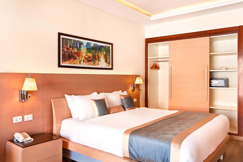 Pickalbatros Alf Leila Wa Leila Resort - Neverland Hurghada — Hotel rooms in Hurghada, Red Sea