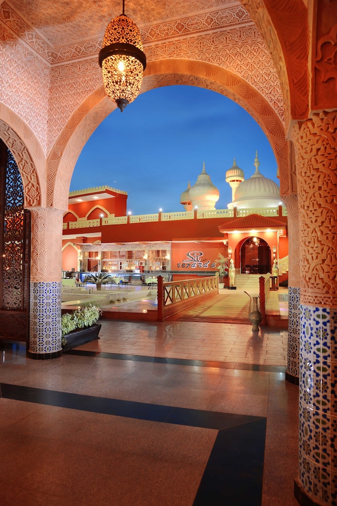 Pickalbatros Alf Leila Wa Leila Resort - Neverland Hurghada — Restaurant & bars in Hurghada, Red Sea