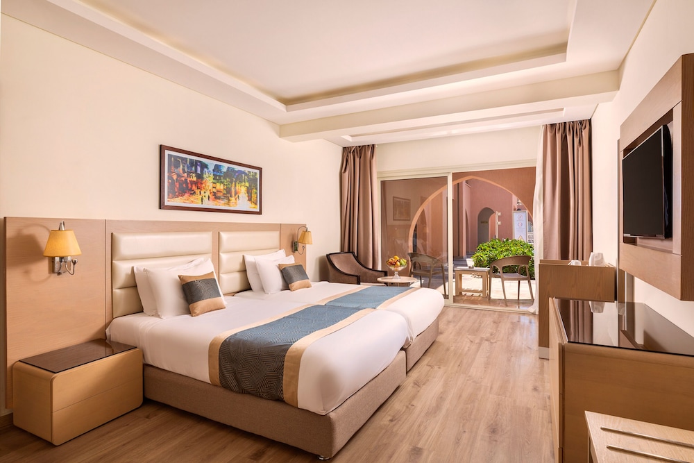 Pickalbatros Alf Leila Wa Leila Resort - Neverland Hurghada — Hotel rooms in Hurghada, Red Sea