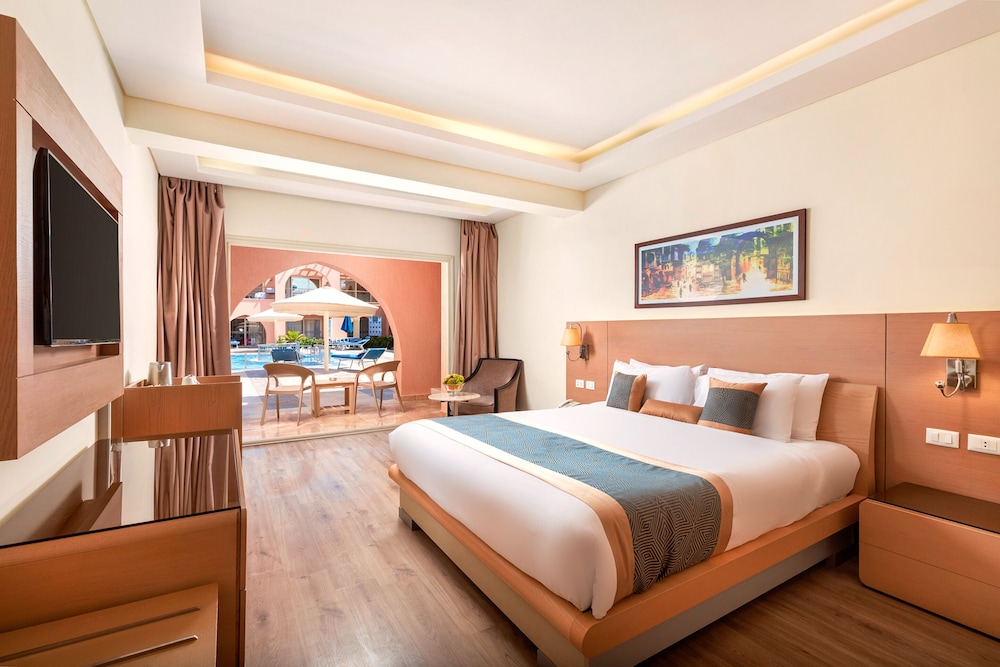 Pickalbatros Alf Leila Wa Leila Resort - Neverland Hurghada — Hotel rooms in Hurghada, Red Sea