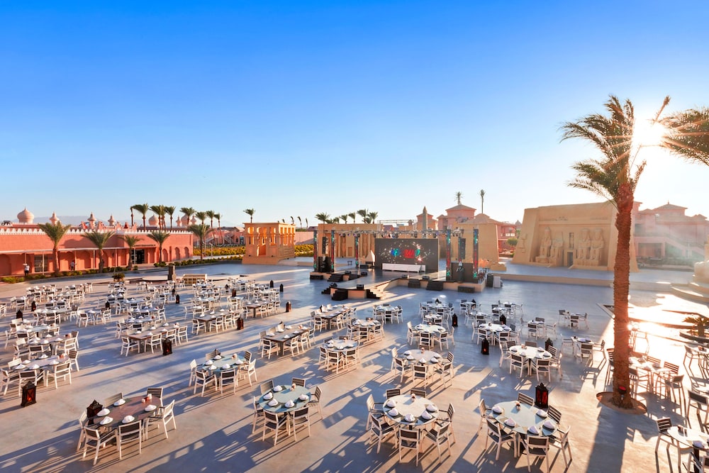 Pickalbatros Alf Leila Wa Leila Resort - Neverland Hurghada — Restaurant & bars in Hurghada, Red Sea