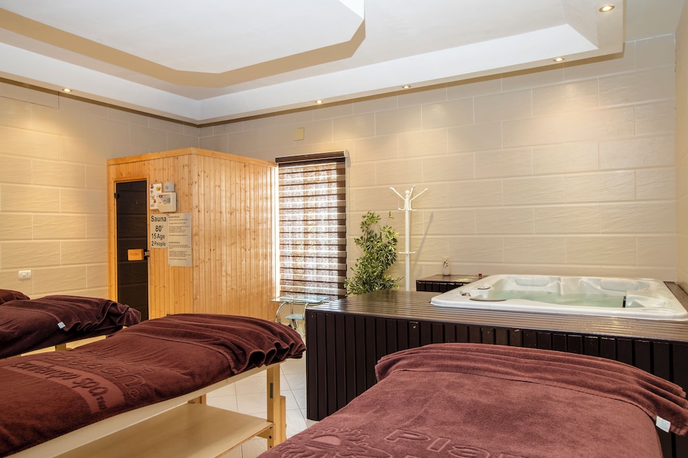 Desert Rose — Hotel rooms in Hurghada, Red Sea