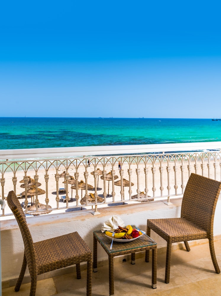 Sousse Palace Hotel & Spa — Beach in Sousse, Sousse